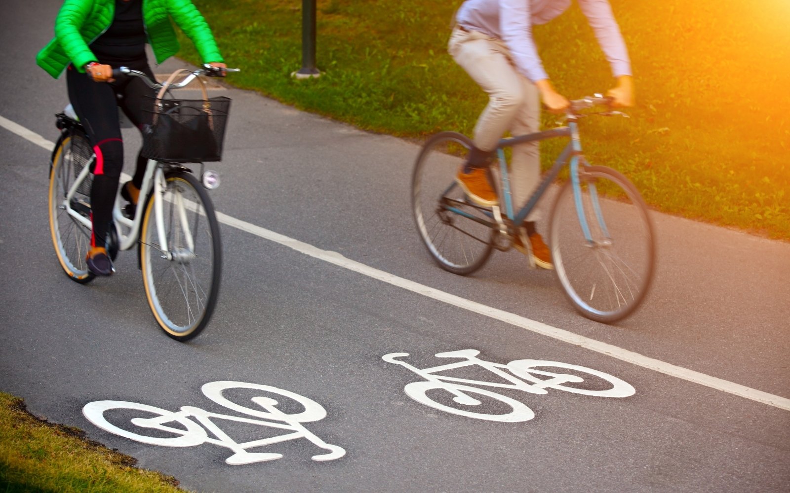 Cyclistes en groupe : quelles sont les règles en Belgique ?